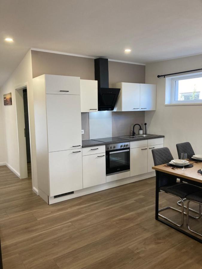 Moderne Ferienwohnung Mit Balkon Herxheim Luaran gambar
